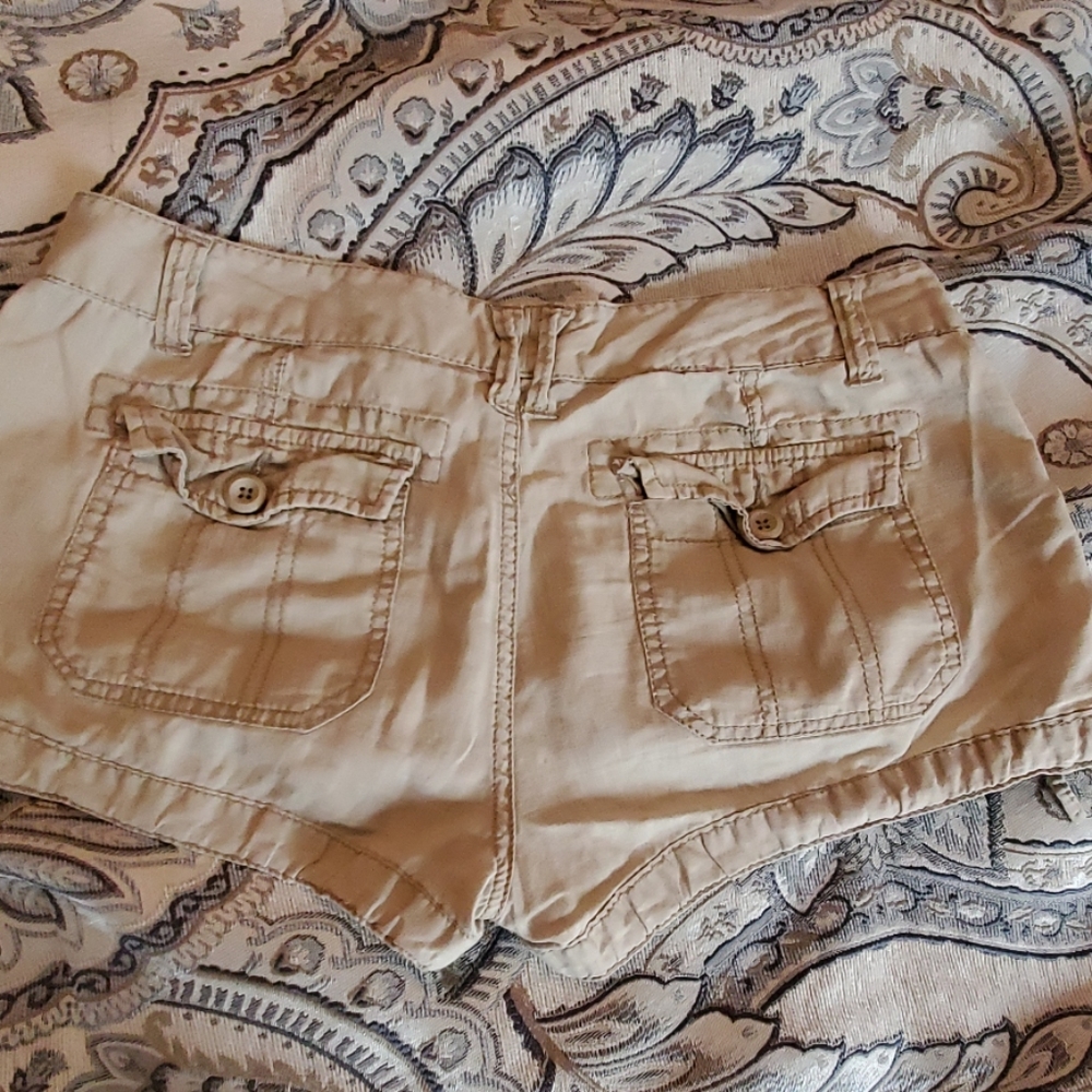 Shorts - Picture 2 of 2